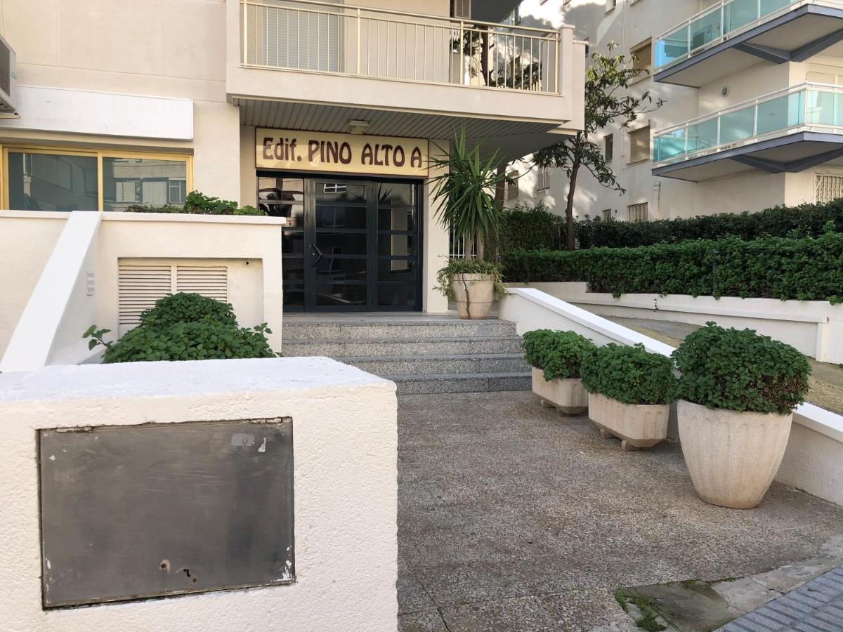 Apartamento Familiar Leomar سالو المظهر الخارجي الصورة