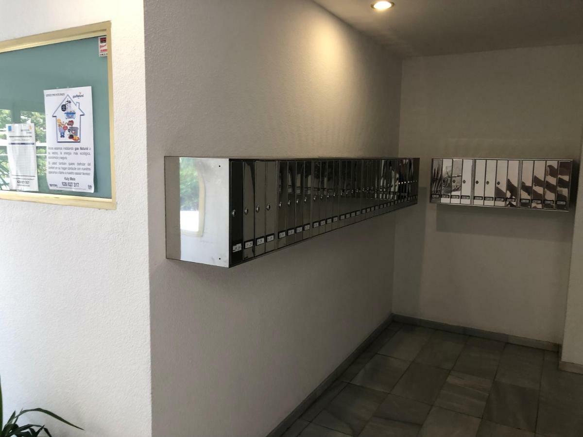 Apartamento Familiar Leomar سالو المظهر الخارجي الصورة